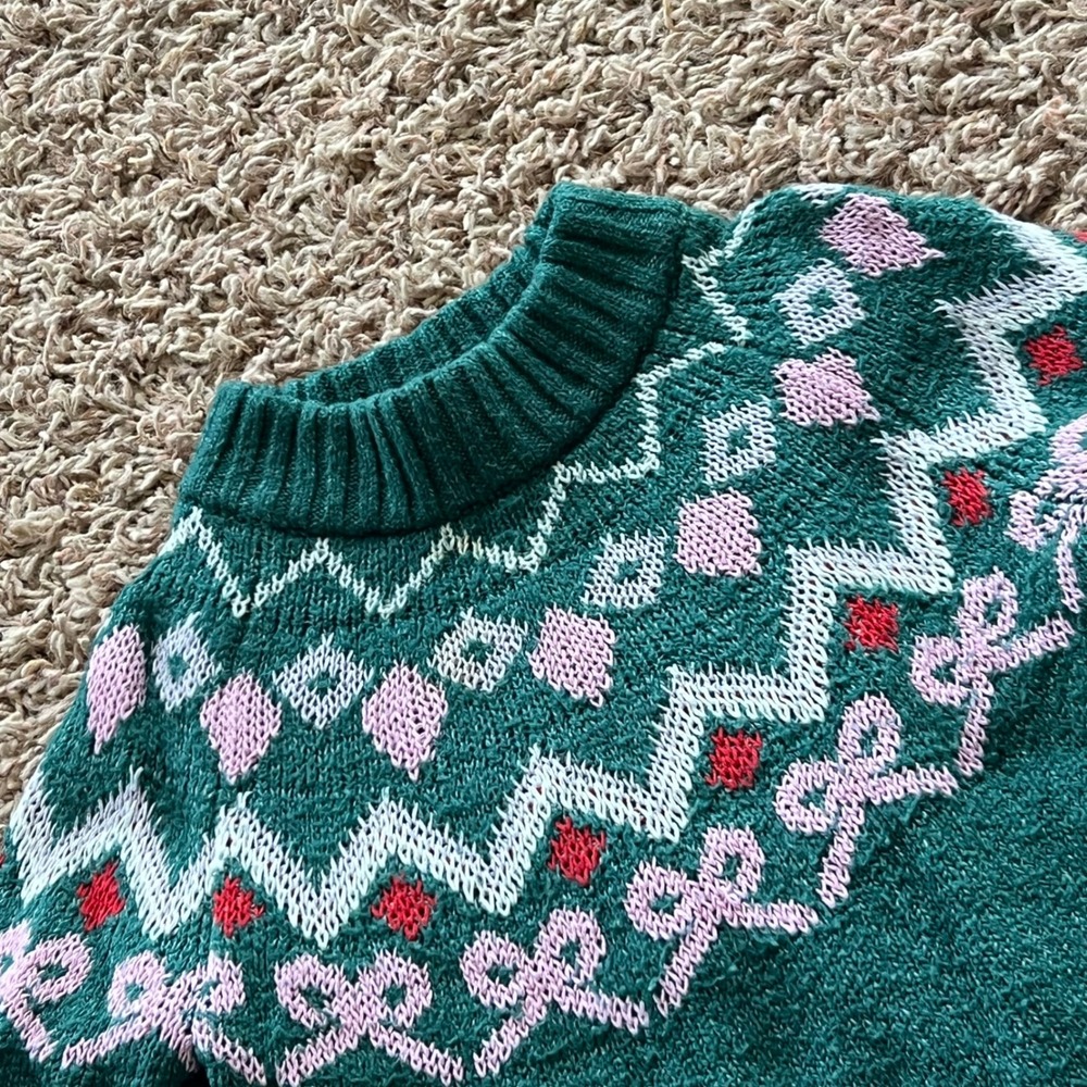 Tucker + Tate Kids Green Fair Isle Bow Knit Sweater Size 5 Crew Neck Long Sleeve